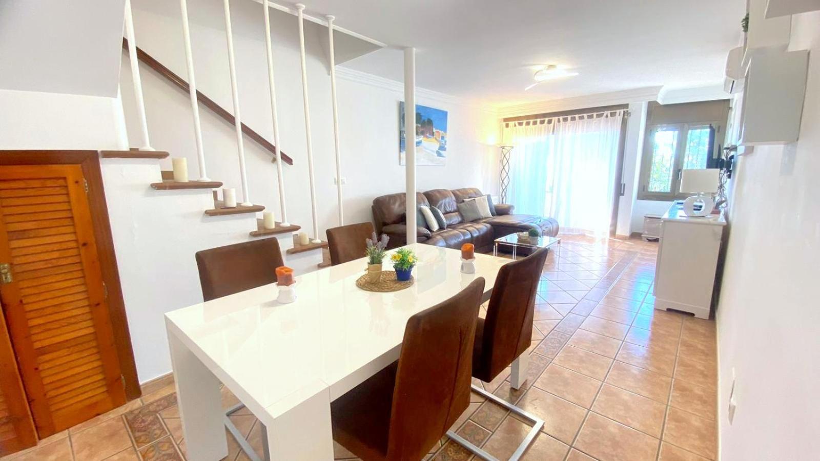 Villa Bages Roses Esterno foto