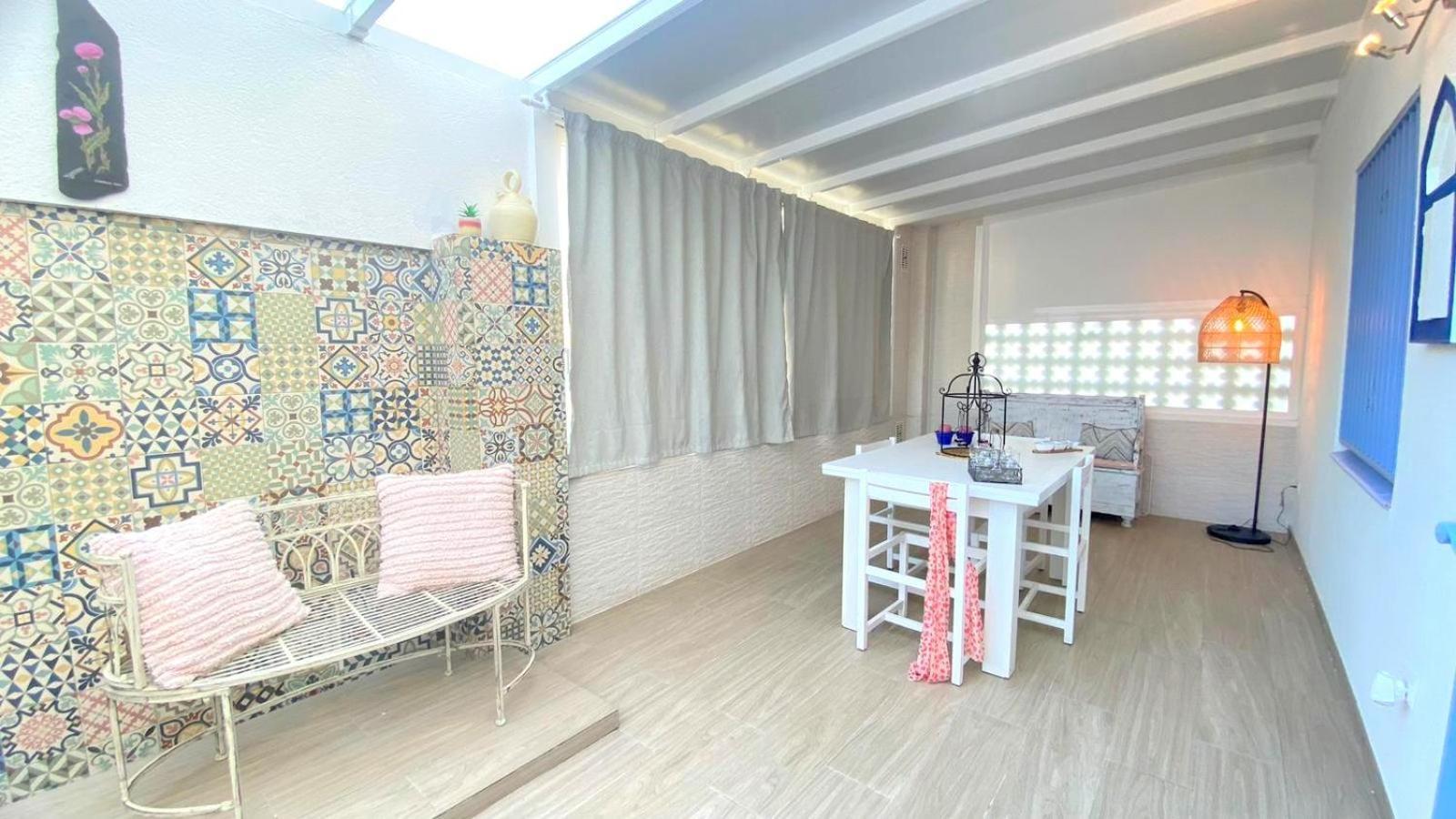 Villa Bages Roses Esterno foto