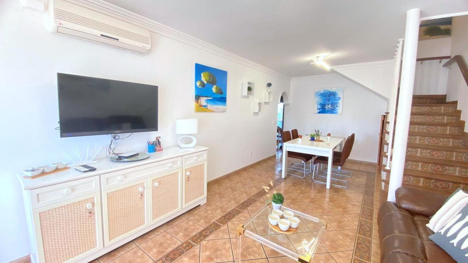 Villa Bages Roses Esterno foto