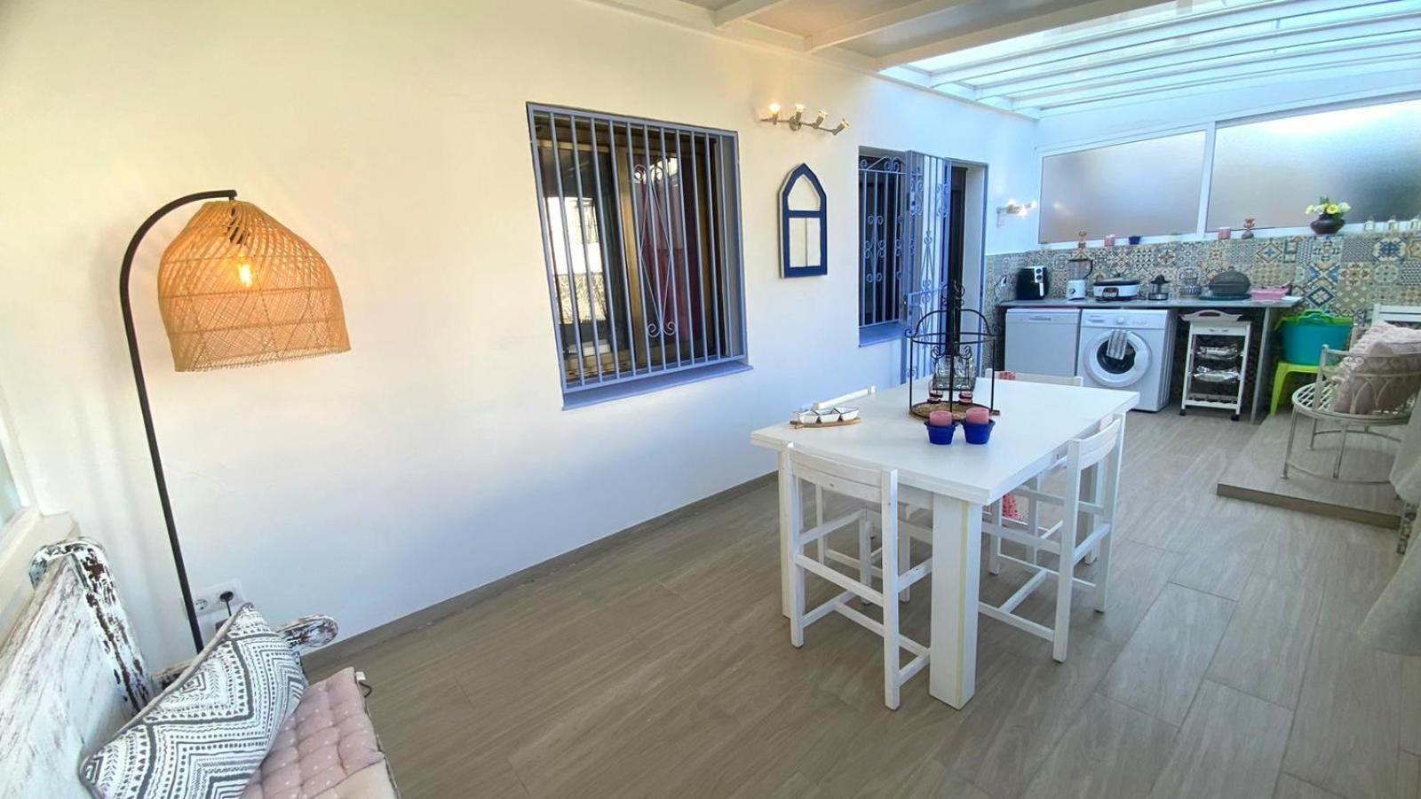 Villa Bages Roses Esterno foto