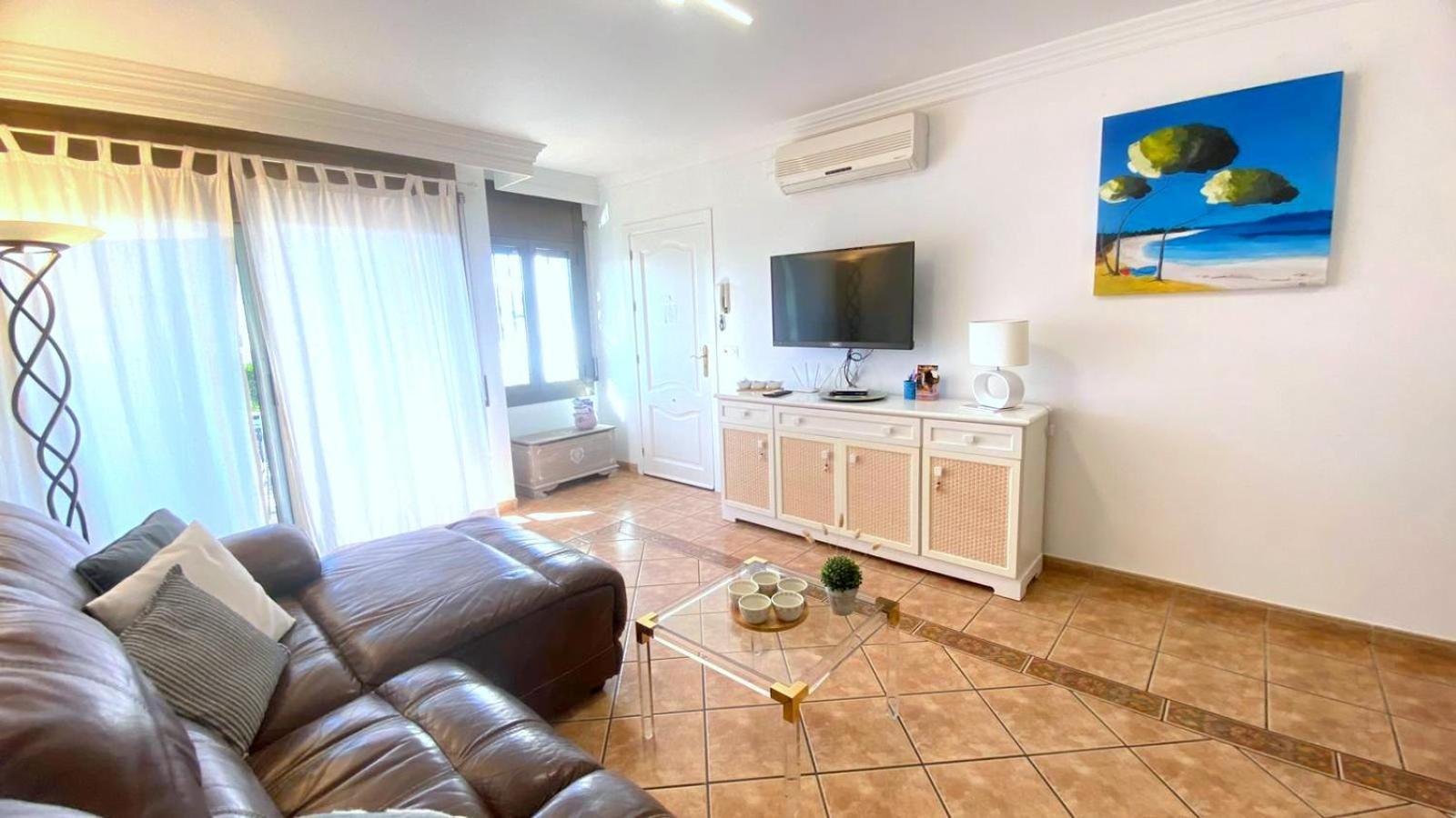Villa Bages Roses Esterno foto