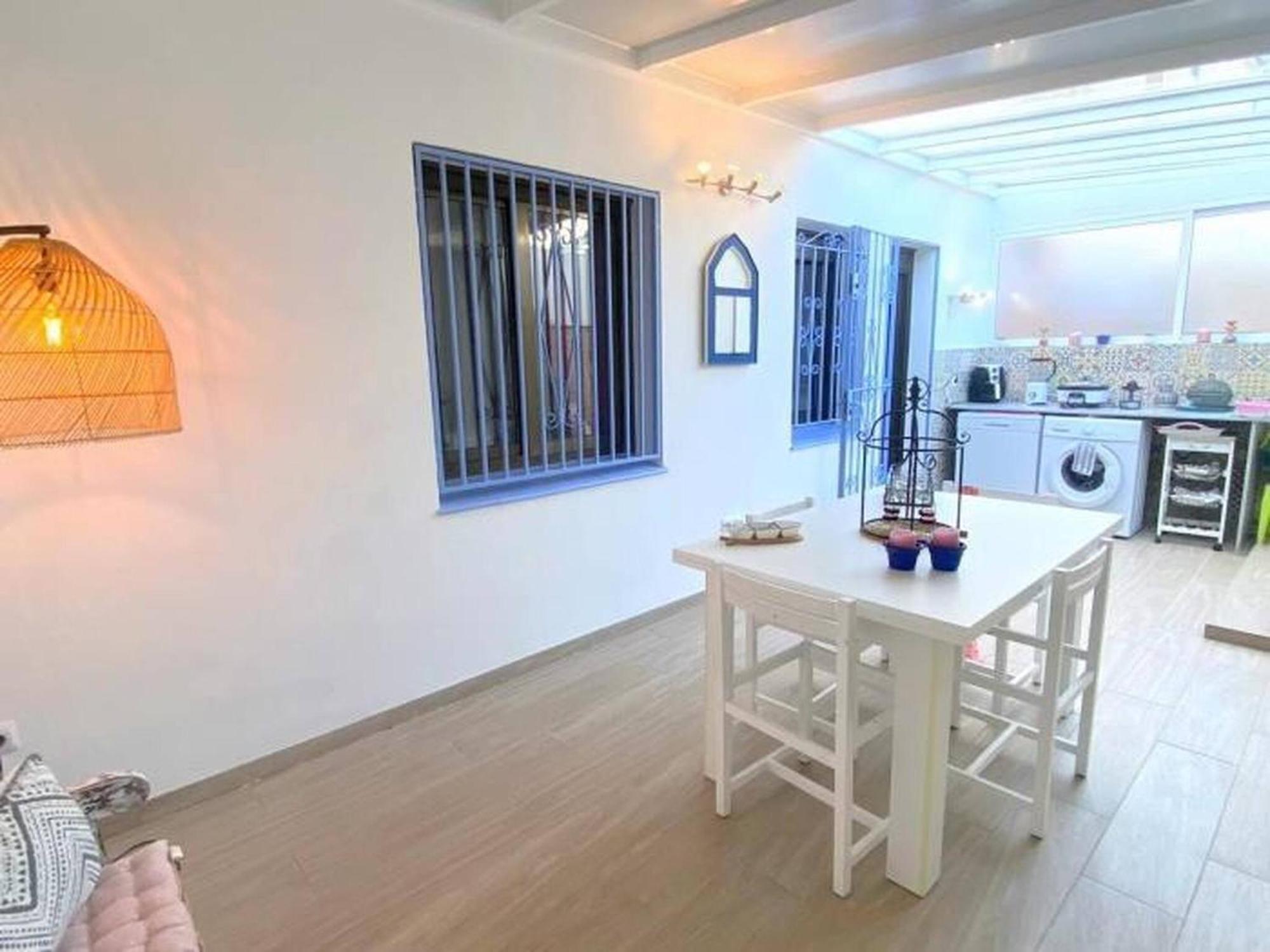 Villa Bages Roses Esterno foto
