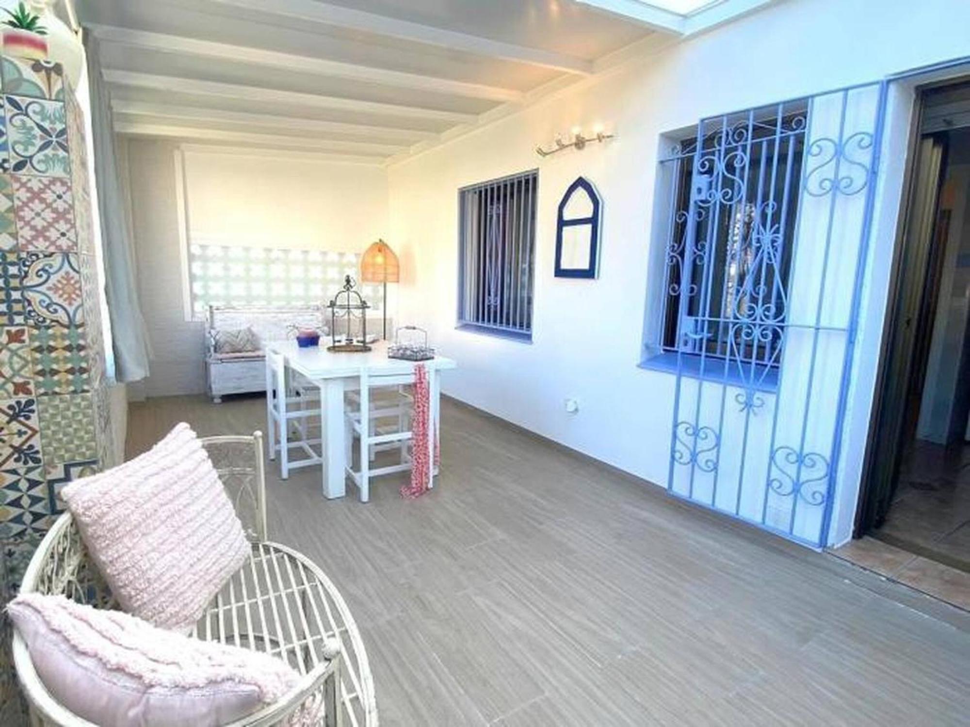 Villa Bages Roses Esterno foto