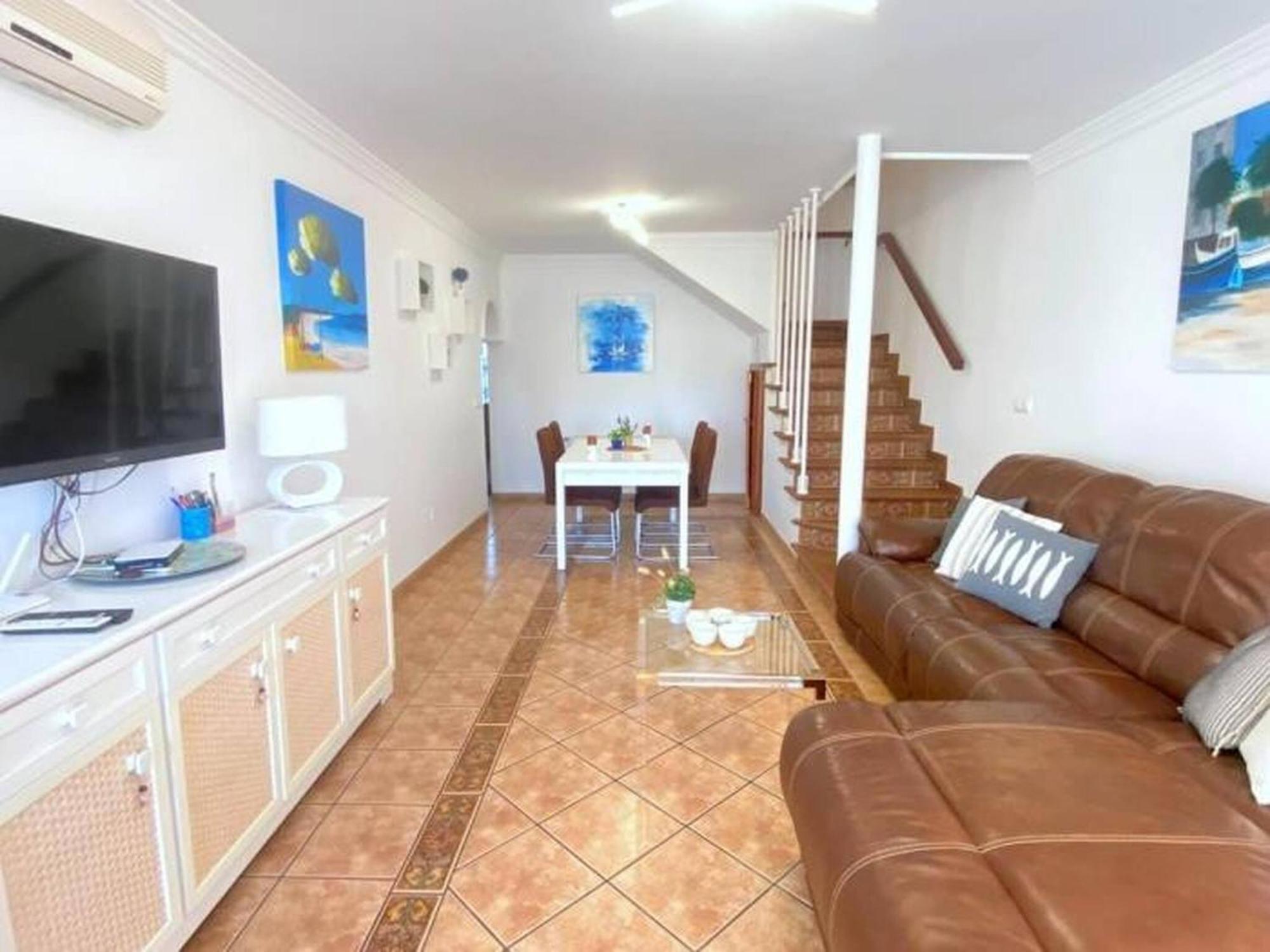 Villa Bages Roses Esterno foto