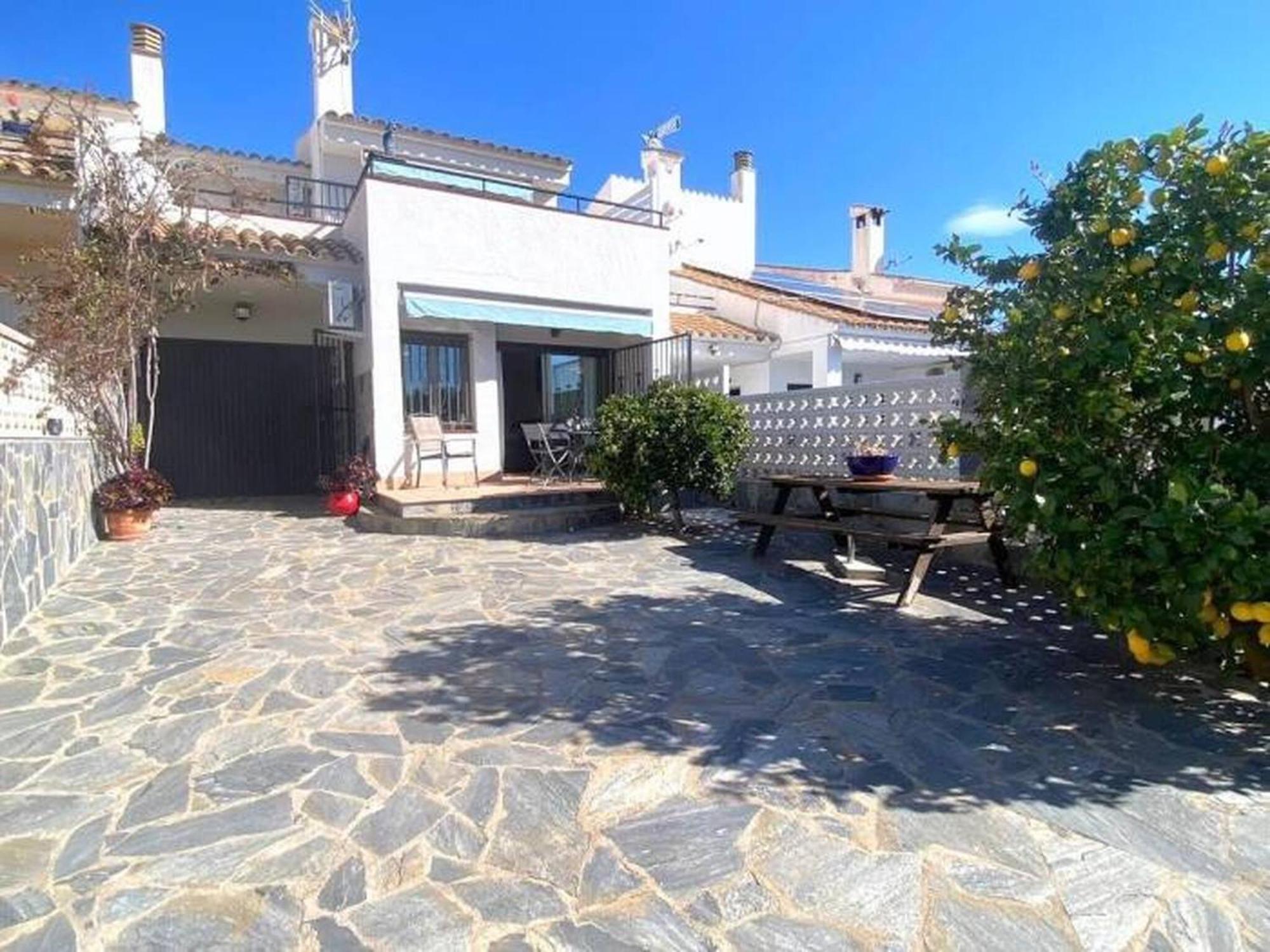 Villa Bages Roses Esterno foto