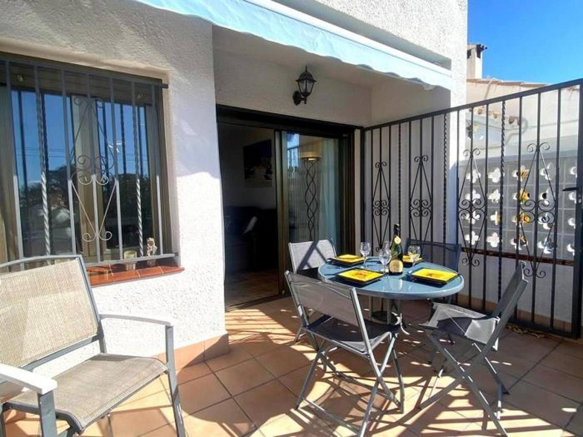 Villa Bages Roses Esterno foto