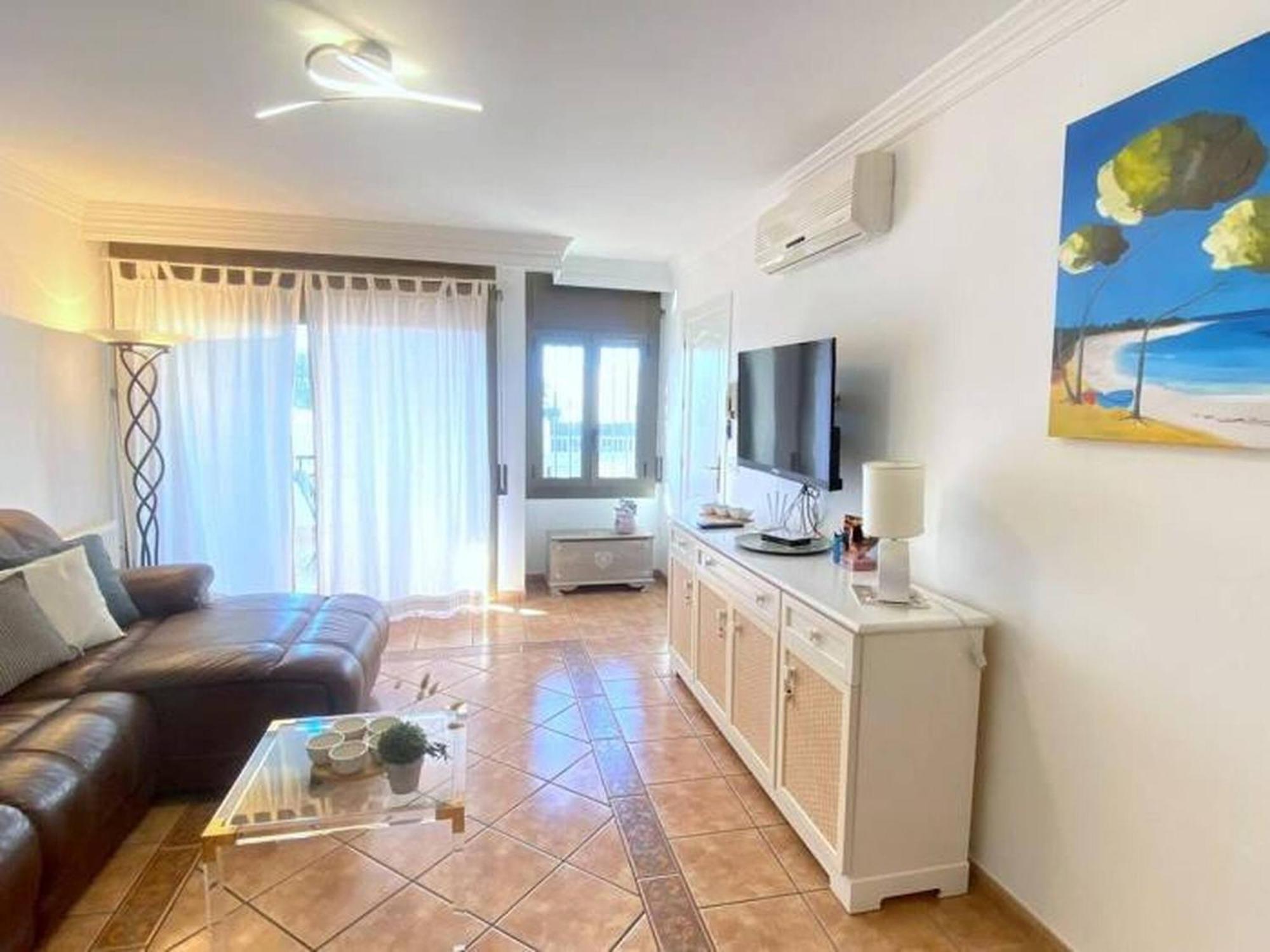 Villa Bages Roses Esterno foto